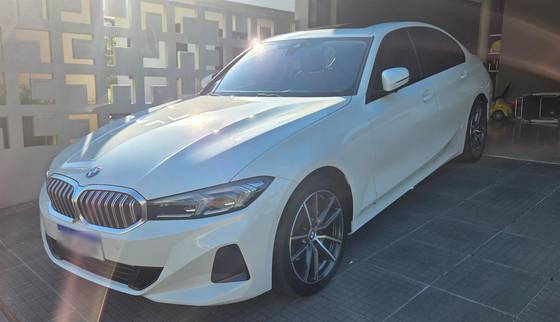 BMW 320i 2.0 16V TURBO FLEX SPORT GP AUTOMÁTICO BMW 320i 2.0 16V TURBO FLEX SPORT GP AUTOMÁTICO